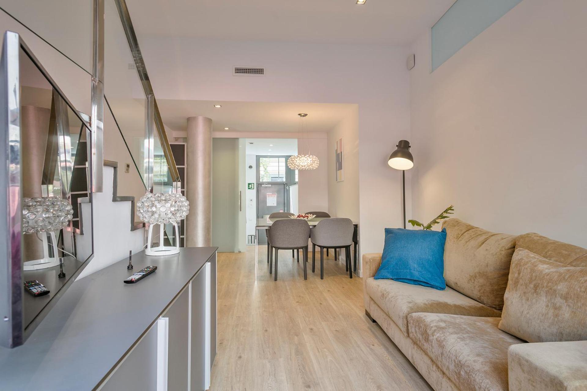 Apartment Lugaris Rambla Barcelona