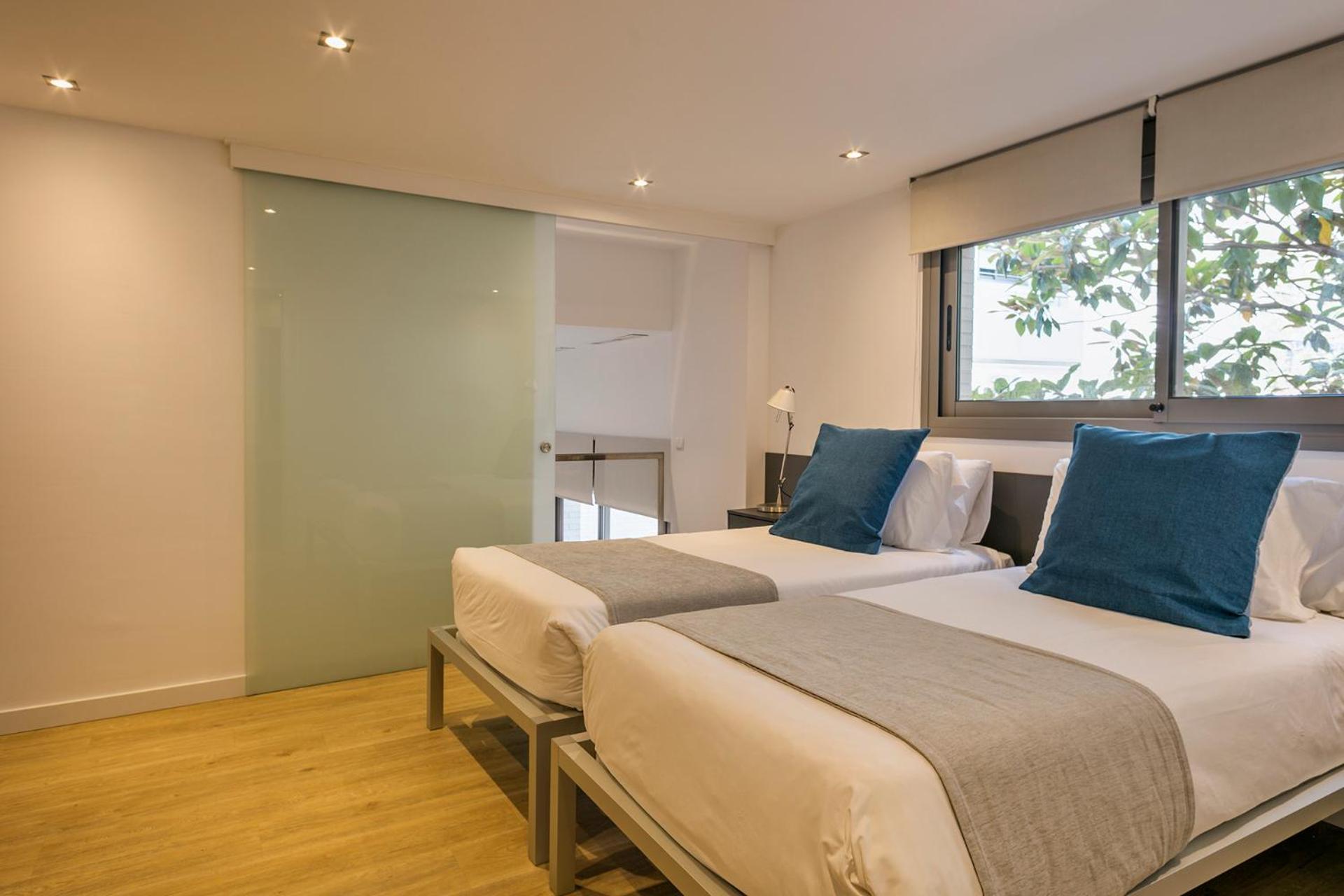 Lugaris Rambla Apartment *