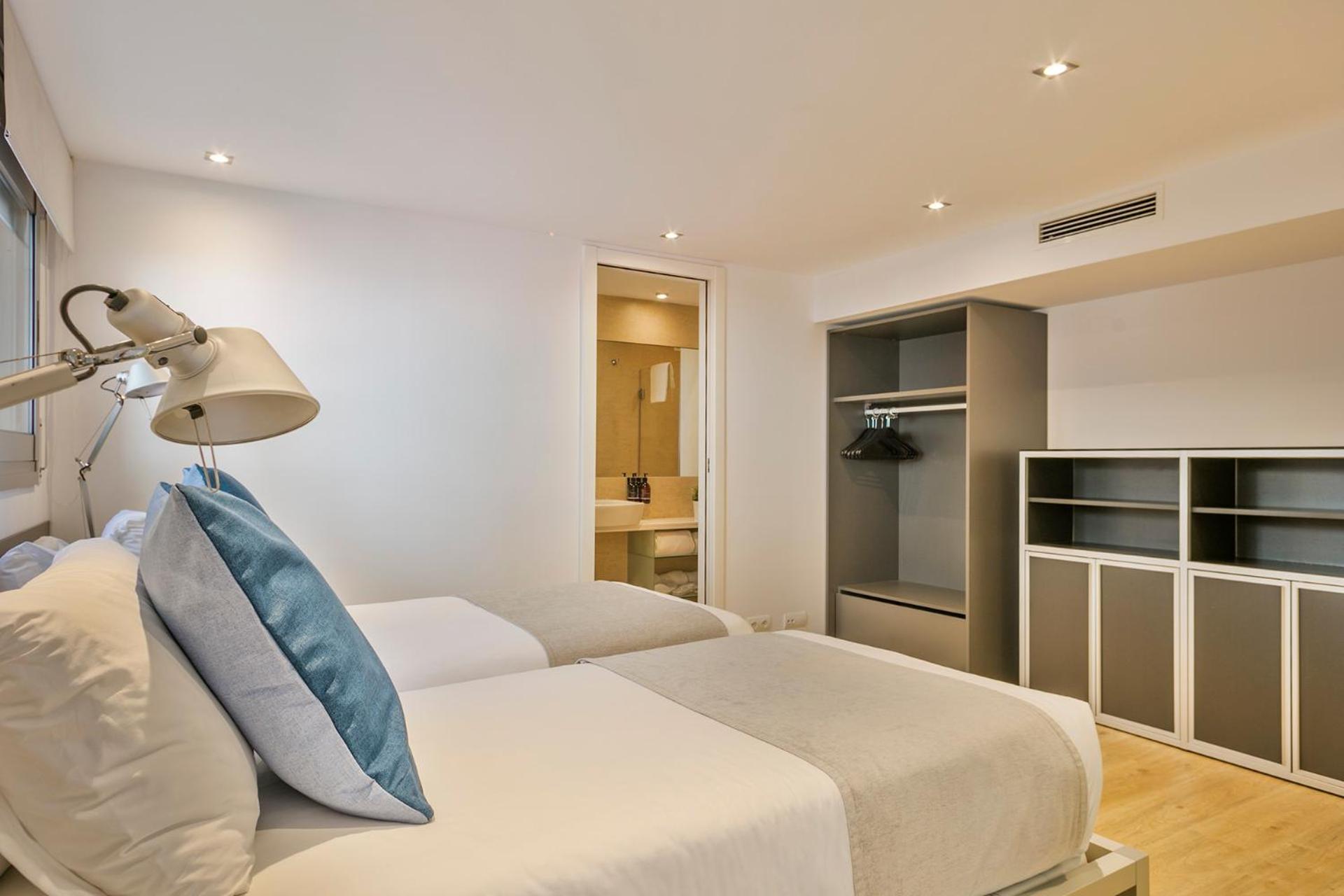 Lugaris Rambla Apartment Barcelona