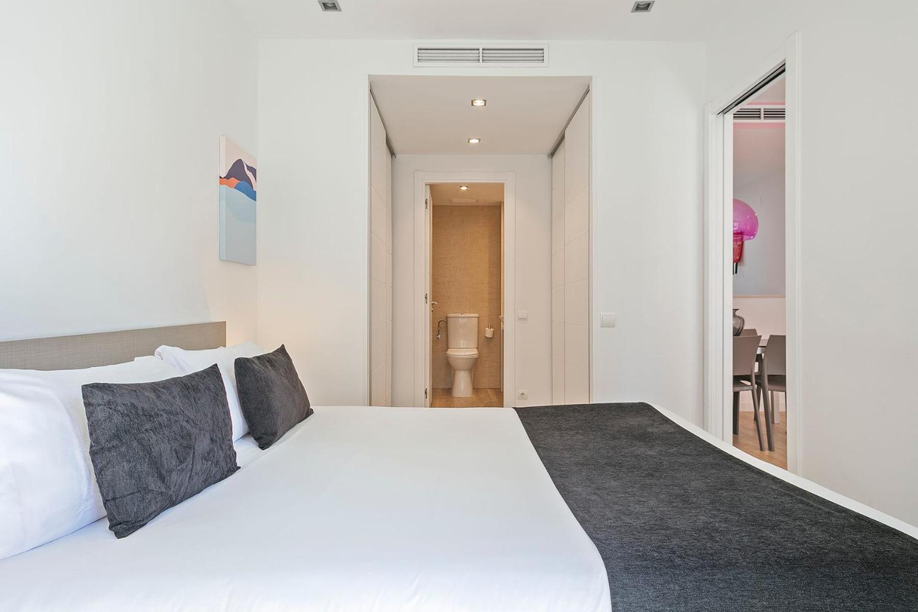 Lugaris Rambla Apartment Barcelona